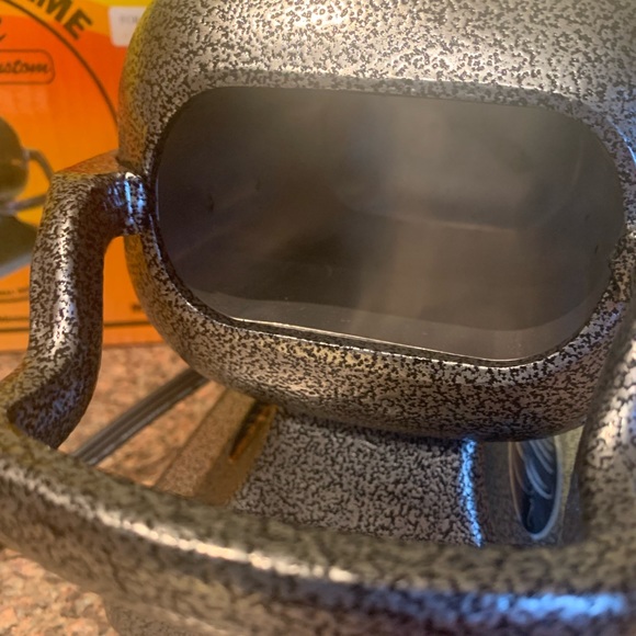 Golden Supreme Stove for Marcel Irons - Picture 3 of 3